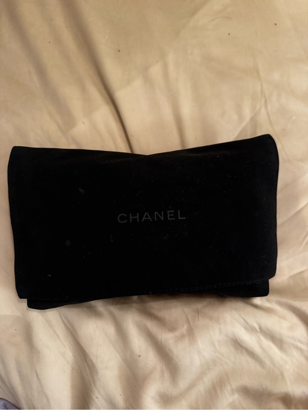 CHANEL Agneau Brill Black Mini Shoulder Bag with Gold Chain - Picture 2 of 13